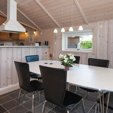 Vakantiehuis 8 Person In *