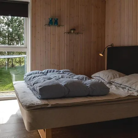 Holiday home 8 Person In *