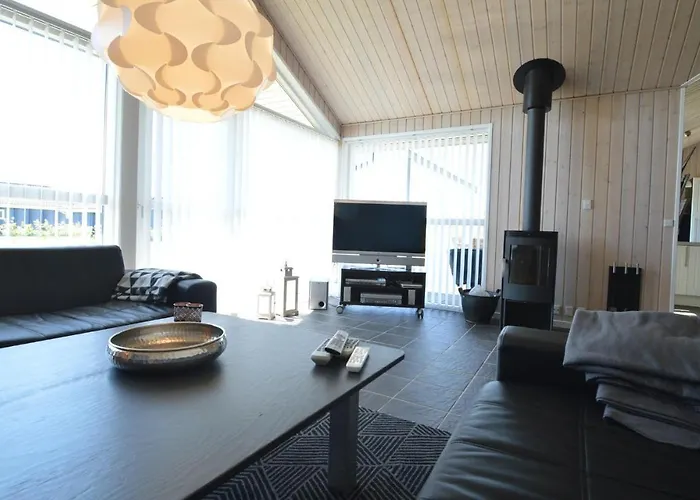 Semesterbostad Luxury Retreat In Bork - By Traum